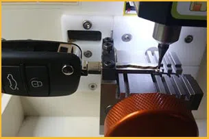 The Colony Locksmith Service The Colony, TX 972-512-6317 - 14-auto-car-key-cut